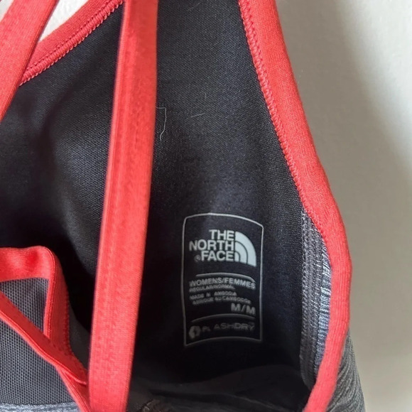 The North  Face Movement Strappy Bra - Picture 4 of 4